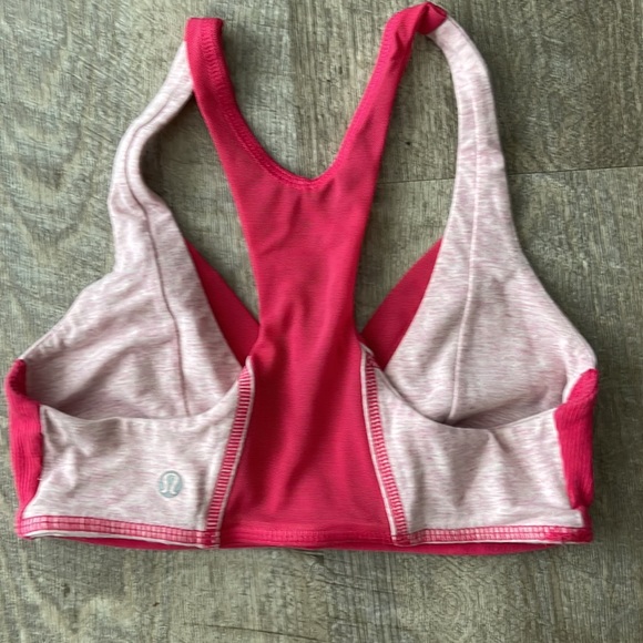 Vintage Lululemon tank bra pink - Picture 2 of 4
